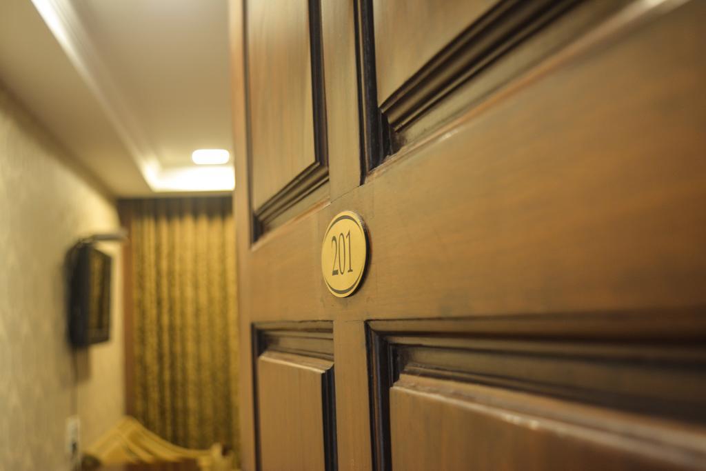 Serene Boutique Hotel Бангалор Екстериор снимка