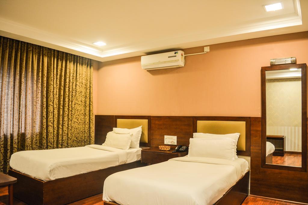 Serene Boutique Hotel Бангалор Екстериор снимка