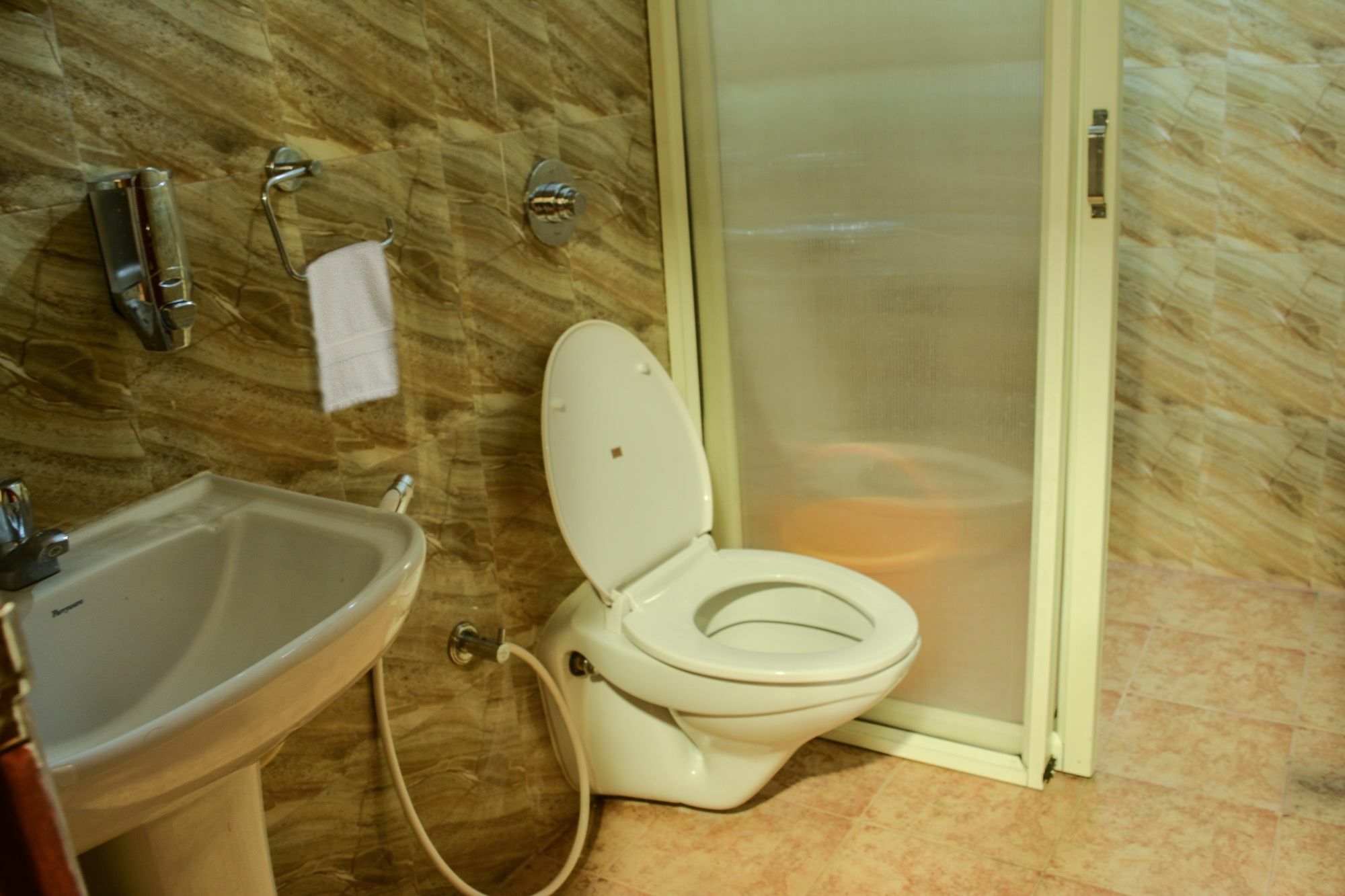 Serene Boutique Hotel Бангалор Екстериор снимка
